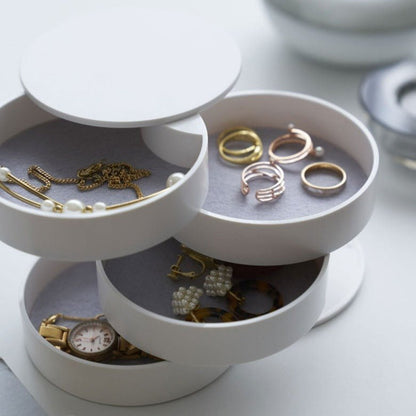 Twist Around Jewelry Organizer