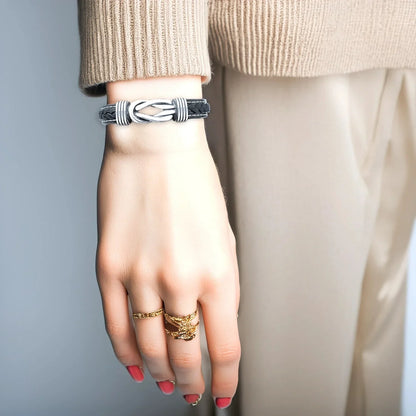 BowLift | Unisex Eternal Love Knot Leather Bracelet