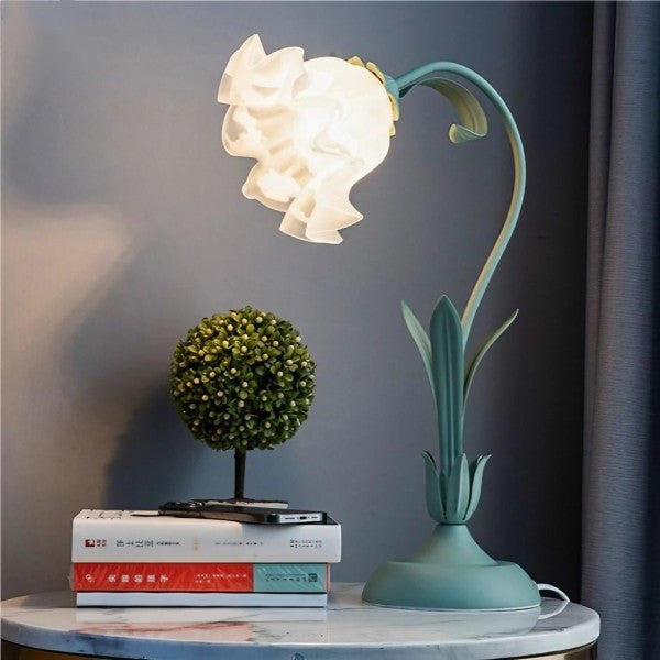 Skanto | BloomBeam - Adjustable Retro Table Lamp