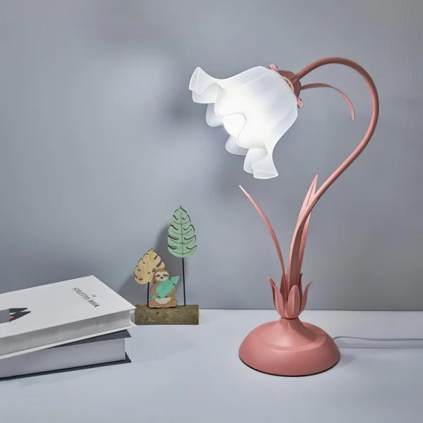 Skanto | BloomBeam - Adjustable Retro Table Lamp