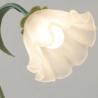 Skanto | BloomBeam - Adjustable Retro Table Lamp