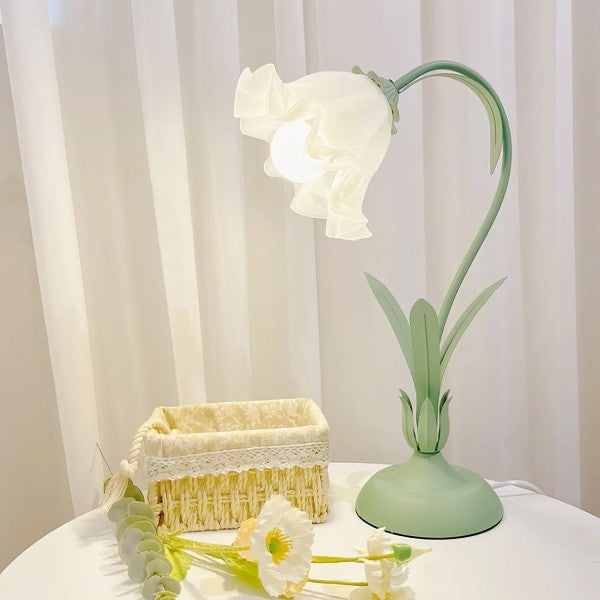 Skanto | BloomBeam - Adjustable Retro Table Lamp