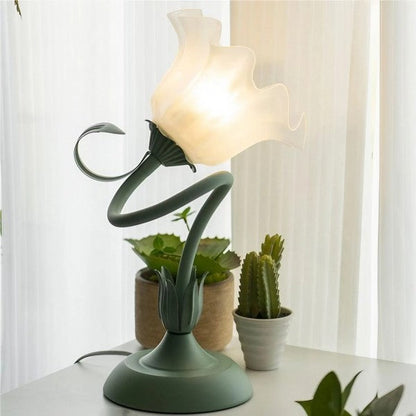 Skanto | BloomBeam - Adjustable Retro Table Lamp