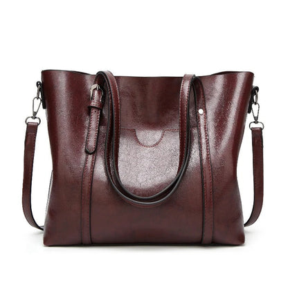Skanto | Stylish Leather Handbag with Handmade Details