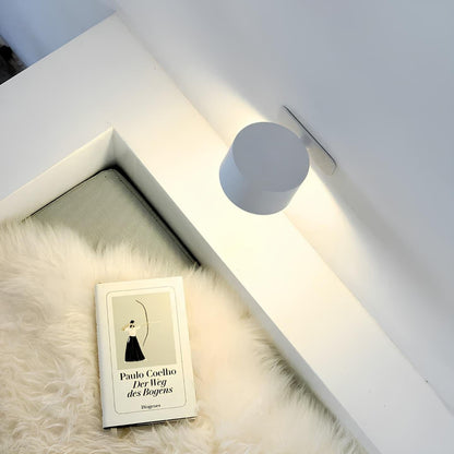 Skanto | Battery Powered Wall Light | Rechargeable, 360° Adjustable & Wireless for Bedrooms, Hallways & Reading Nooks