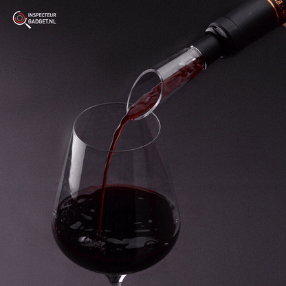 Skanto | Vinolux 4-in-1 Electric Wine Opener Set – Corkscrew, Foil Cutter, Aerator & Vacuum Stopper