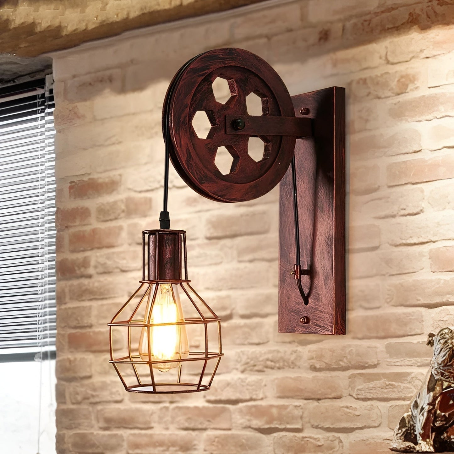 Skanto | Vintage Industrial LED Wall Lamp - IronGlare