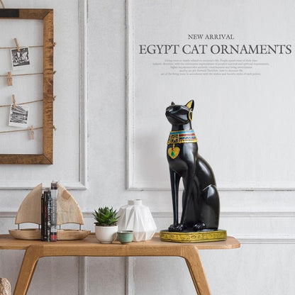 Skanto | Vintage Style Luxurious Egyptian Cat Sculpture