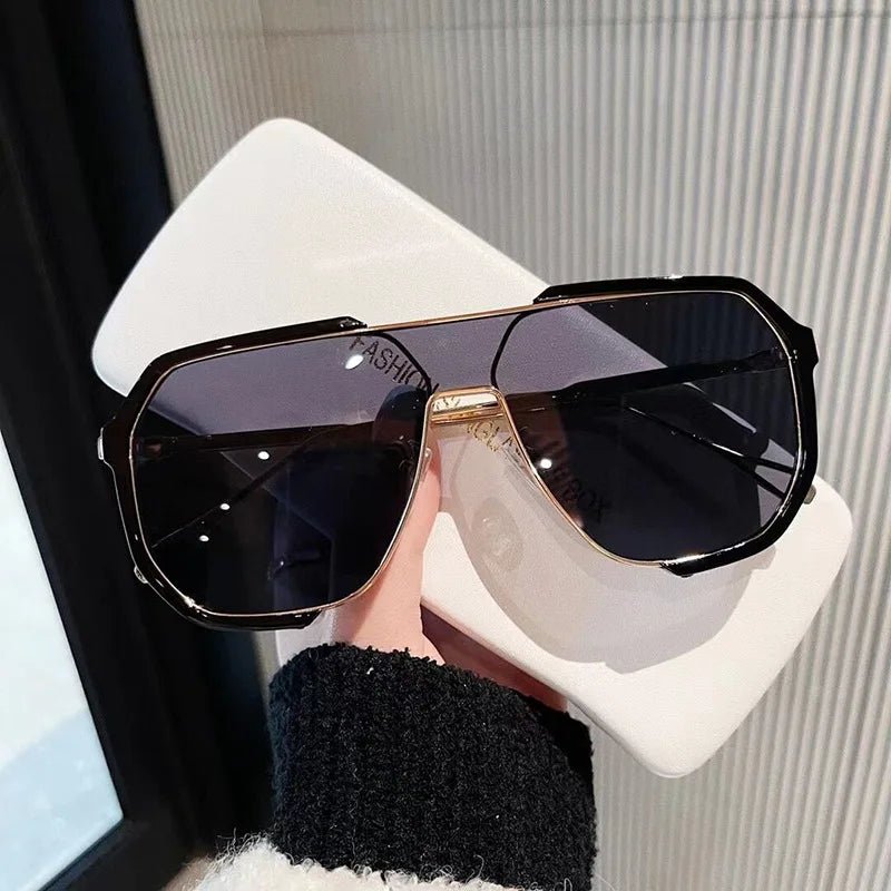 BowLift | VOGUEVIEW SHADES – Oversized Square Sunglasses with UV400 & Photochromic Lenses