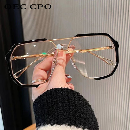 BowLift | VOGUEVIEW SHADES – Oversized Square Sunglasses with UV400 & Photochromic Lenses