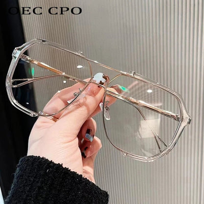 BowLift | VOGUEVIEW SHADES – Oversized Square Sunglasses with UV400 & Photochromic Lenses