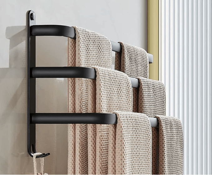 Skanto | Hanging Bathroom Shelf with Practical Towel Holder