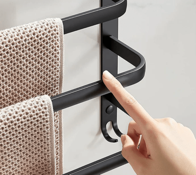 Skanto | Hanging Bathroom Shelf with Practical Towel Holder