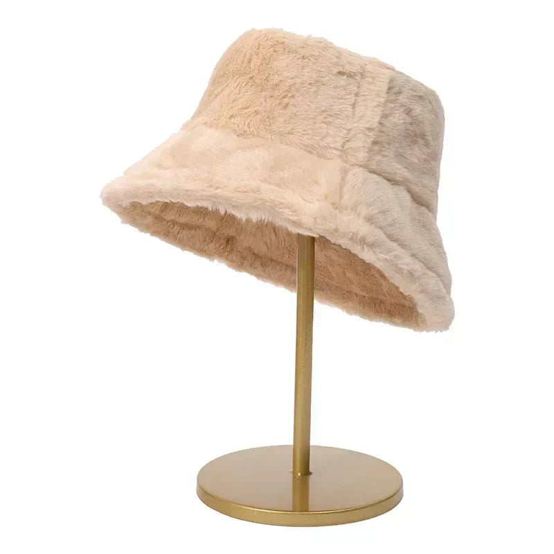 Skanto | Skanto Women's Faux Rabbit Fur Autumn Hat – Lorna