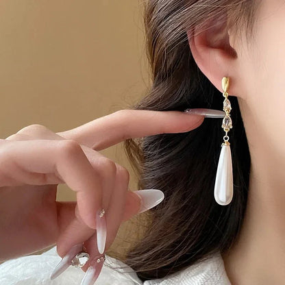 BowLift | Water Drop Pearl Diamond Earrings