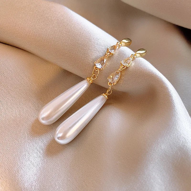 BowLift | Water Drop Pearl Diamond Earrings