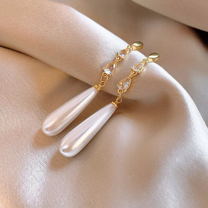 BowLift | Water Drop Pearl Diamond Earrings