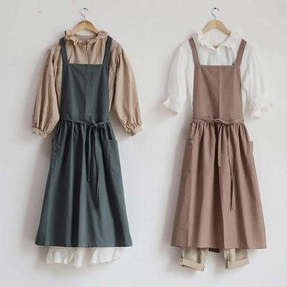 Frendorf | Water-Repellent Cotton Apron with Practical Pockets - ChefMate