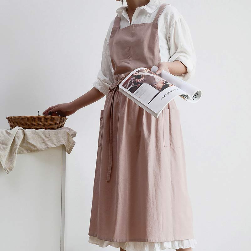 Skanto | Waterproof Cotton Apron with Handy Pockets - ChefMate