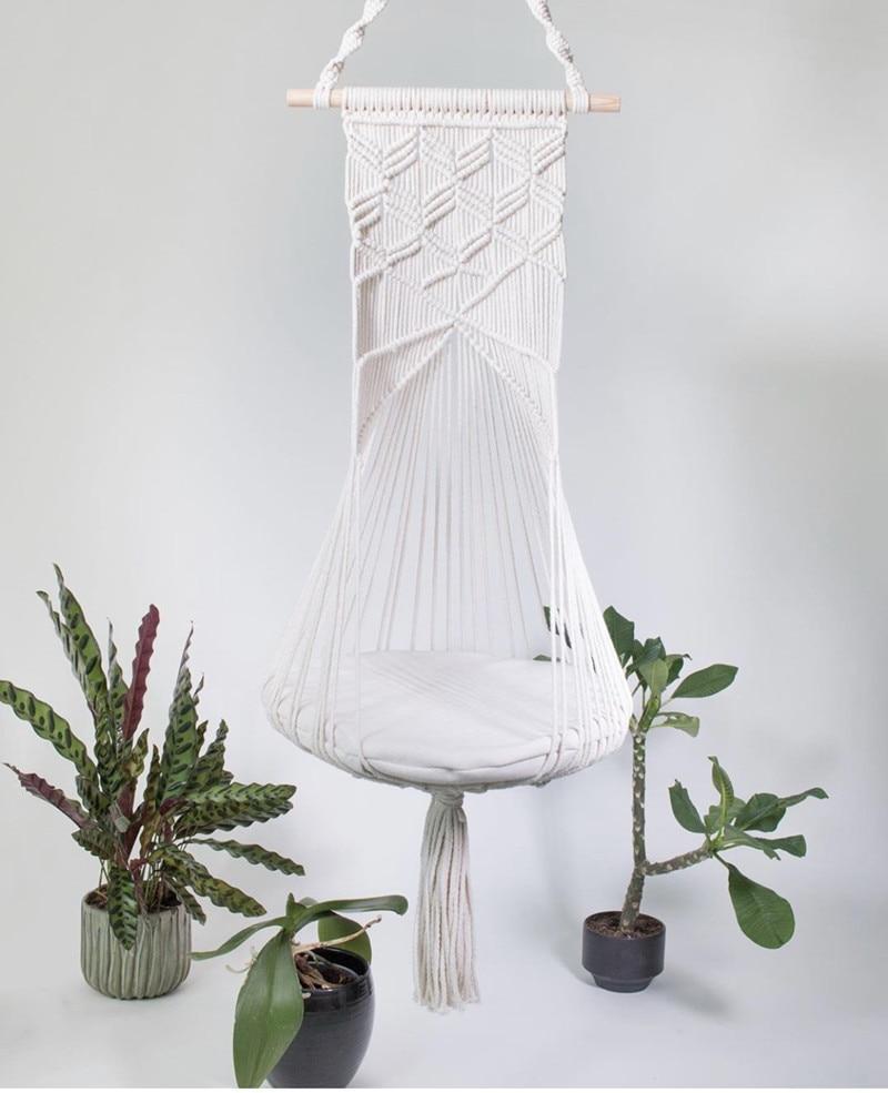 Brehn | Macrame Wall-hanging Cat bed