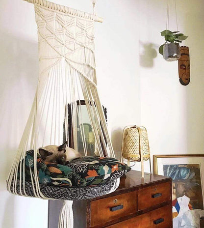 Brehn | Macrame Wall-hanging Cat bed
