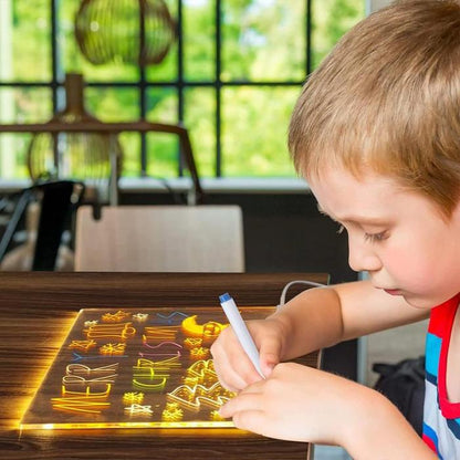Skanto | LED Drawing Board with 7 Color Pens