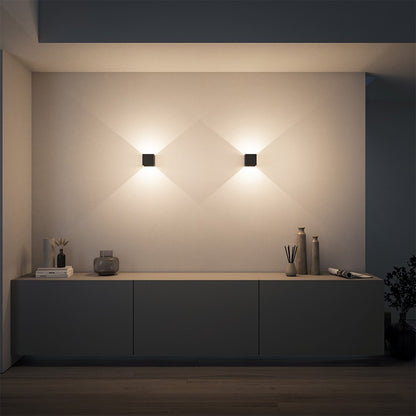 Skanto | LumiGuard - LED Wall Lamp with Warm Light